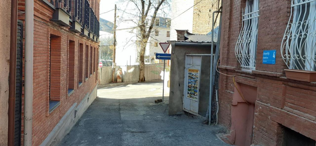 2 Santeli Turn Guest House Tbilisi Exterior foto